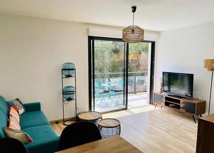 Ajaccio T2 Grand Standing Neuf - Centre Ville Et Plages - 4 Personnes - Parking Prive