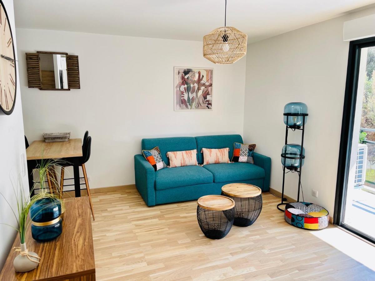 Ajaccio T2 Grand Standing Neuf - Centre Et Plages - 4 Personnes - Parking Prive * Ajaccio (Corsica)